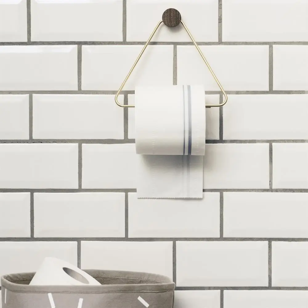 gaeste wc skandinavisch gestalten toilettenpapierhalter.jpg